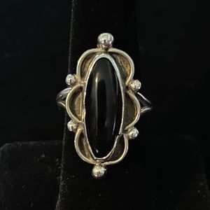 Native American Onyx and Sterling Silver Ring Sz 7.5